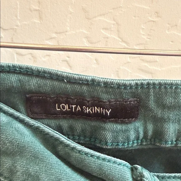 Lucky Brand Green Skinny Jeans - Picture 4 of 6